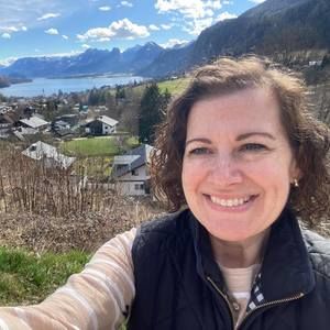 Meet your Posher, Jenny
